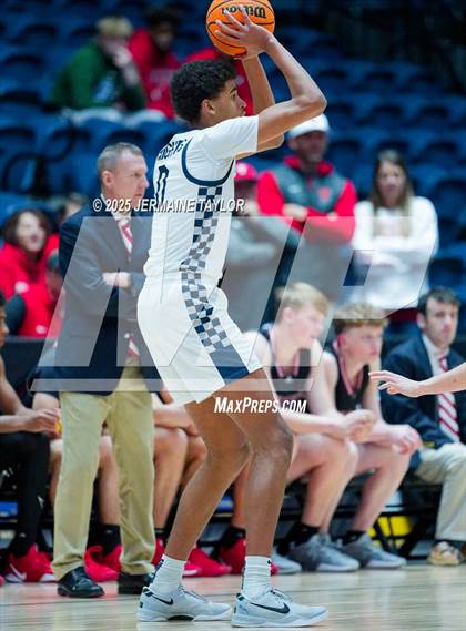 Thumbnail 2 in Pace Academy vs. North Oconee (GHSA 4A Finals) photogallery.