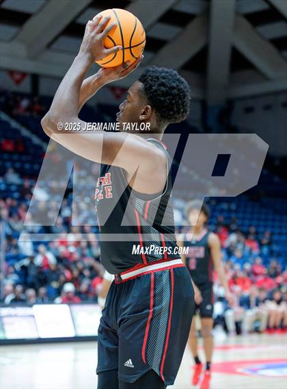 Thumbnail 3 in Pace Academy vs. North Oconee (GHSA 4A Finals) photogallery.