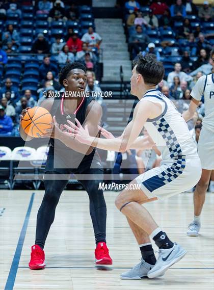 Thumbnail 2 in Pace Academy vs. North Oconee (GHSA 4A Finals) photogallery.
