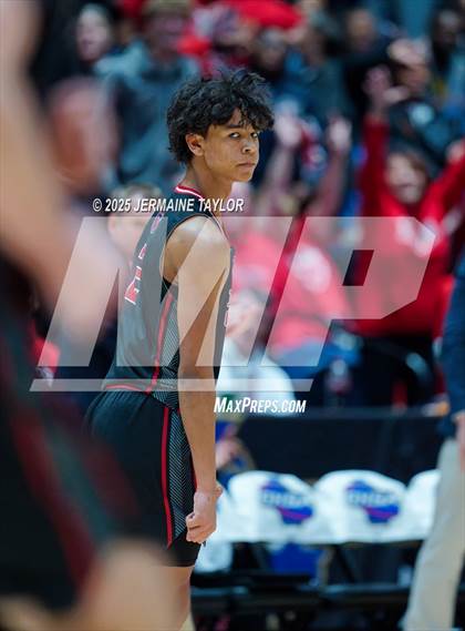 Thumbnail 3 in Pace Academy vs. North Oconee (GHSA 4A Finals) photogallery.