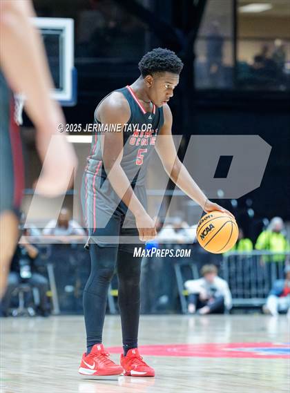 Thumbnail 2 in Pace Academy vs. North Oconee (GHSA 4A Finals) photogallery.
