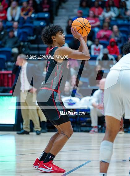 Thumbnail 3 in Pace Academy vs. North Oconee (GHSA 4A Finals) photogallery.
