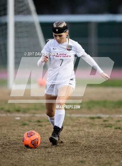 Thumbnail 2 in Liberty vs. Clovis East (CIF CS D1 Playoff) photogallery.