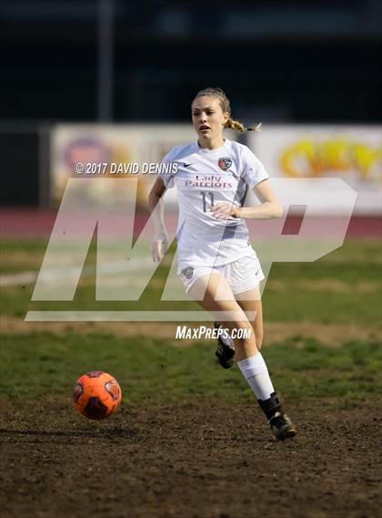 Thumbnail 2 in Liberty vs. Clovis East (CIF CS D1 Playoff) photogallery.