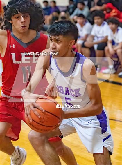 Thumbnail 3 in Lee vs Brackenridge (SAISD Boys Basketball Tournament) photogallery.