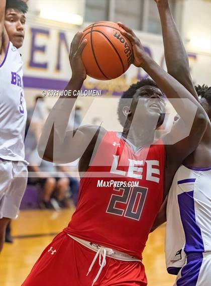 Thumbnail 2 in Lee vs Brackenridge (SAISD Boys Basketball Tournament) photogallery.