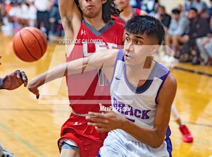 Thumbnail 3 in Lee vs Brackenridge (SAISD Boys Basketball Tournament) photogallery.