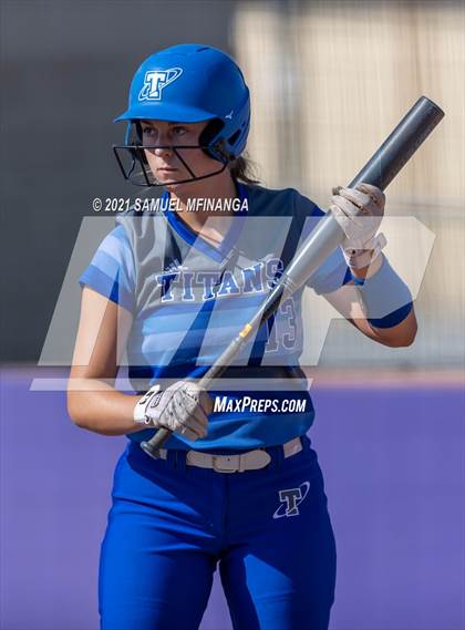 Thumbnail 2 in Papillion-LaVista South vs. Blair photogallery.