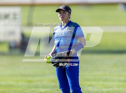 Thumbnail 1 in Papillion-LaVista South vs. Blair photogallery.