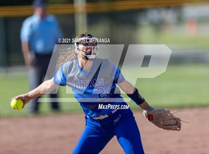 Thumbnail 3 in Papillion-LaVista South vs. Blair photogallery.
