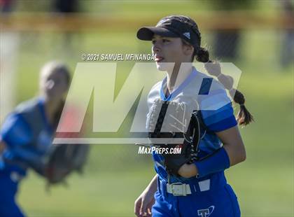 Thumbnail 2 in Papillion-LaVista South vs. Blair photogallery.