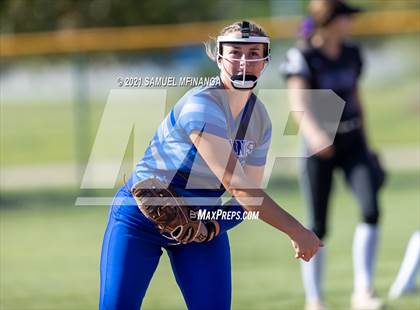 Thumbnail 2 in Papillion-LaVista South vs. Blair photogallery.