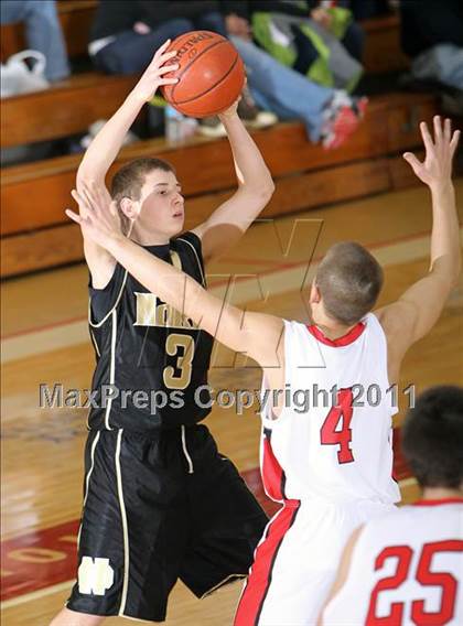 Thumbnail 2 in Oshkosh North @ Neenah photogallery.