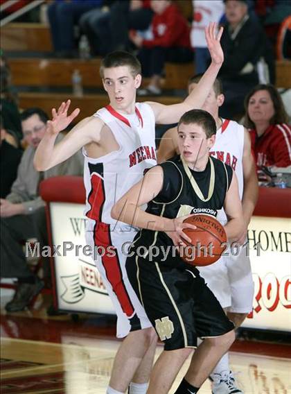 Thumbnail 2 in Oshkosh North @ Neenah photogallery.