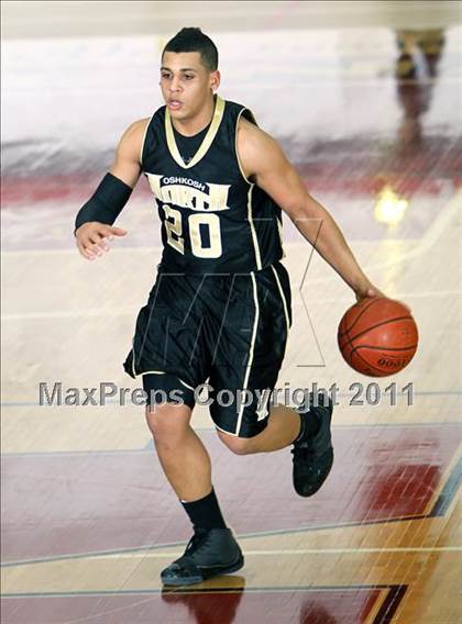 Thumbnail 3 in Oshkosh North @ Neenah photogallery.
