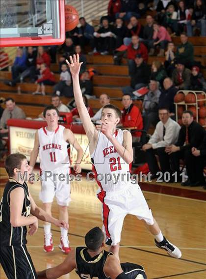 Thumbnail 3 in Oshkosh North @ Neenah photogallery.