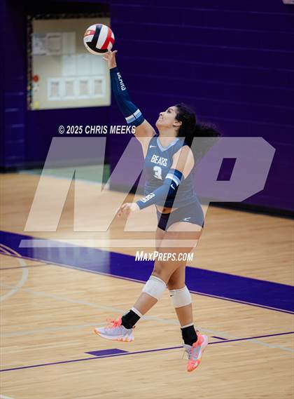 Thumbnail 3 in Cambridge @ King's Ridge Christian (Scrimmage) photogallery.