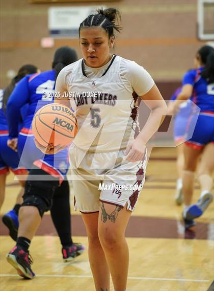 Thumbnail 1 in McDermitt vs Pyramid Lake (NIAA Class 1A State Quarterfinals) photogallery.