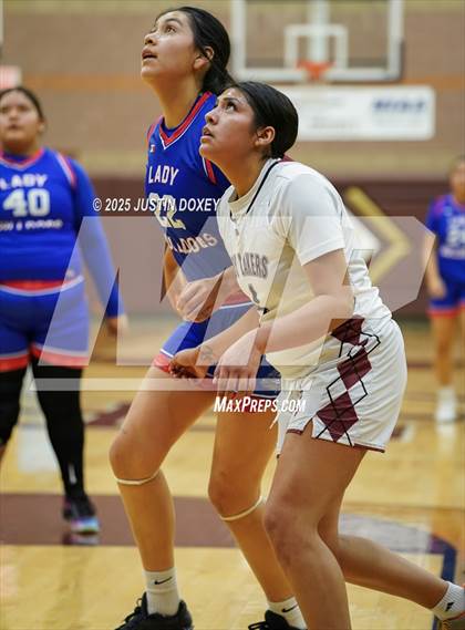 Thumbnail 1 in McDermitt vs Pyramid Lake (NIAA Class 1A State Quarterfinals) photogallery.