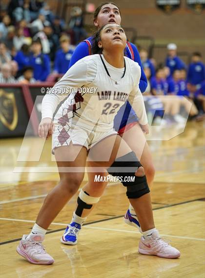 Thumbnail 1 in McDermitt vs Pyramid Lake (NIAA Class 1A State Quarterfinals) photogallery.