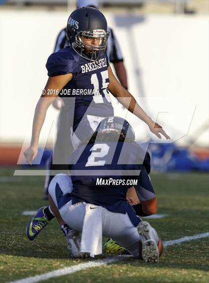 Thumbnail 3 in Frontier @ Bakersfield photogallery.