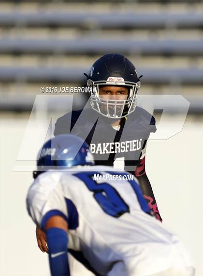 Thumbnail 1 in Frontier @ Bakersfield photogallery.