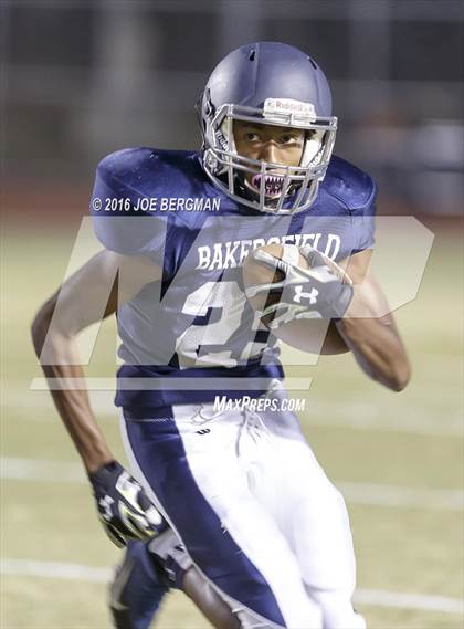 Thumbnail 1 in Frontier @ Bakersfield photogallery.
