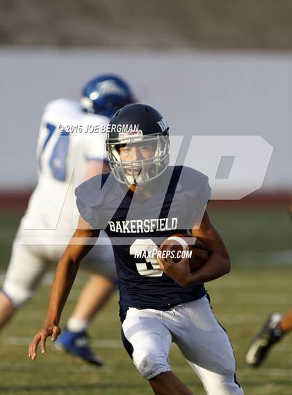 Thumbnail 1 in Frontier @ Bakersfield photogallery.