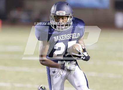 Thumbnail 1 in Frontier @ Bakersfield photogallery.