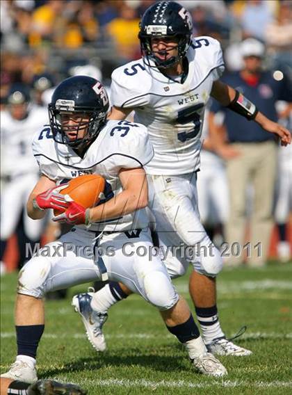 Thumbnail 2 in Smithtown West @ West Babylon photogallery.