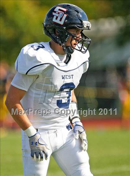 Thumbnail 2 in Smithtown West @ West Babylon photogallery.