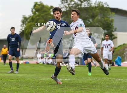 Thumbnail 2 in Brentwood School vs Viewpoint photogallery.