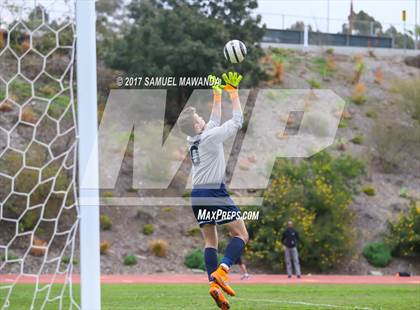 Thumbnail 3 in Brentwood School vs Viewpoint photogallery.