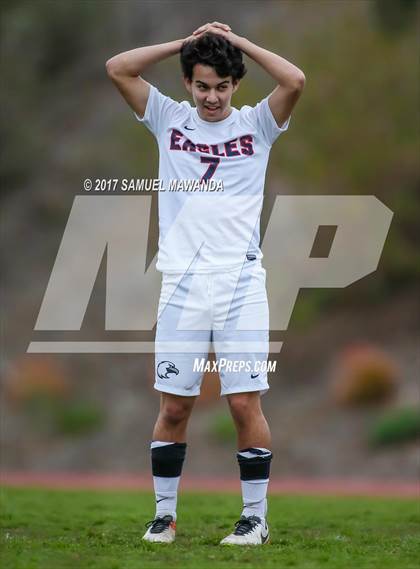 Thumbnail 2 in Brentwood School vs Viewpoint photogallery.