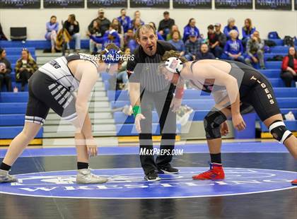 Thumbnail 1 in Dayspring Christian Academy vs Sterling (Resurrection Christian Tri) photogallery.