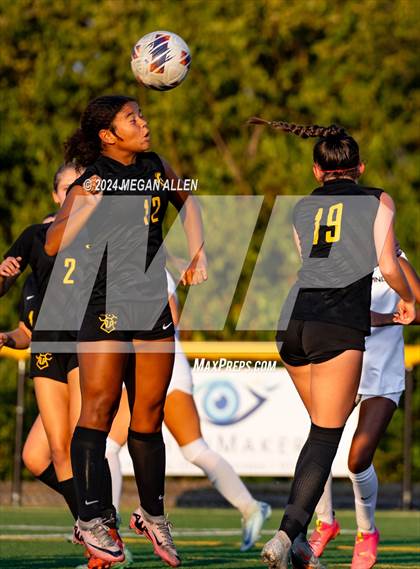 Thumbnail 1 in JV: Mount Notre Dame @ Centerville photogallery.