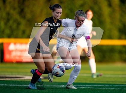 Thumbnail 1 in JV: Mount Notre Dame @ Centerville photogallery.