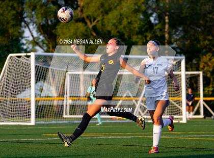 Thumbnail 2 in JV: Mount Notre Dame @ Centerville photogallery.