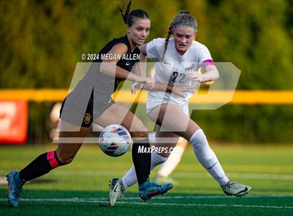 Thumbnail 2 in JV: Mount Notre Dame @ Centerville photogallery.