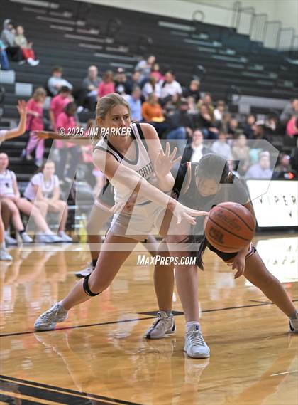 Thumbnail 1 in Round Rock Westwood @ Vandegrift photogallery.