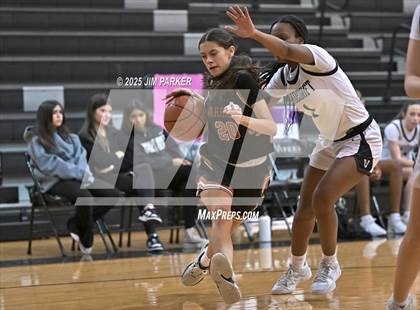 Thumbnail 1 in Round Rock Westwood @ Vandegrift photogallery.