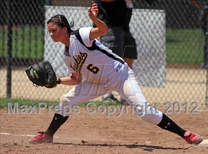 Thumbnail 1 in Linden vs. Hughson (CIF SJS D5 Final) photogallery.