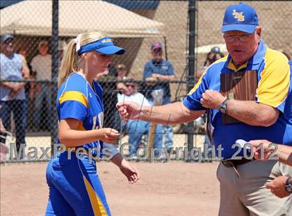 Thumbnail 3 in Linden vs. Hughson (CIF SJS D5 Final) photogallery.
