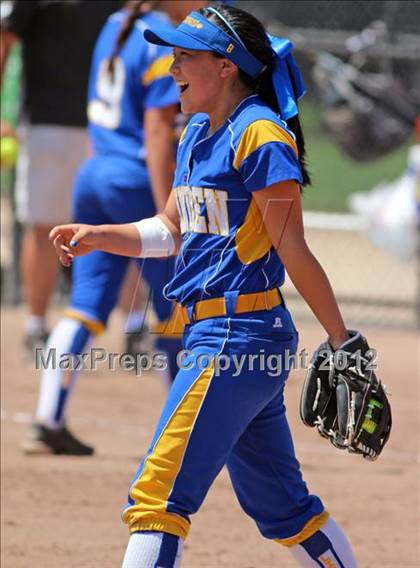 Thumbnail 3 in Linden vs. Hughson (CIF SJS D5 Final) photogallery.