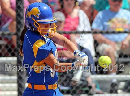 Thumbnail 3 in Linden vs. Hughson (CIF SJS D5 Final) photogallery.