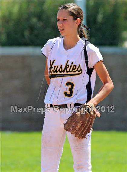 Thumbnail 3 in Linden vs. Hughson (CIF SJS D5 Final) photogallery.