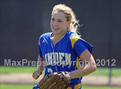 Thumbnail 3 in Linden vs. Hughson (CIF SJS D5 Final) photogallery.