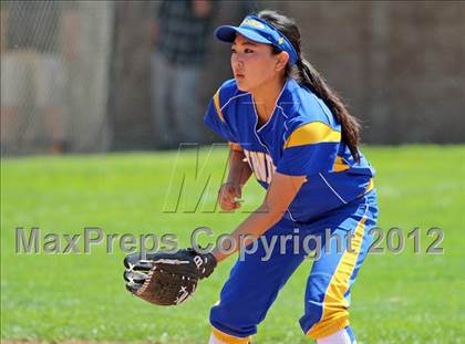 Thumbnail 2 in Linden vs. Hughson (CIF SJS D5 Final) photogallery.