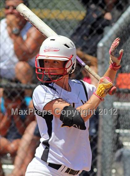 Thumbnail 1 in Linden vs. Hughson (CIF SJS D5 Final) photogallery.