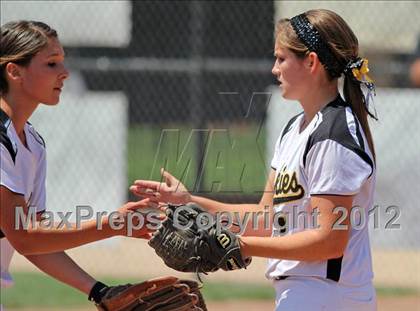 Thumbnail 3 in Linden vs. Hughson (CIF SJS D5 Final) photogallery.